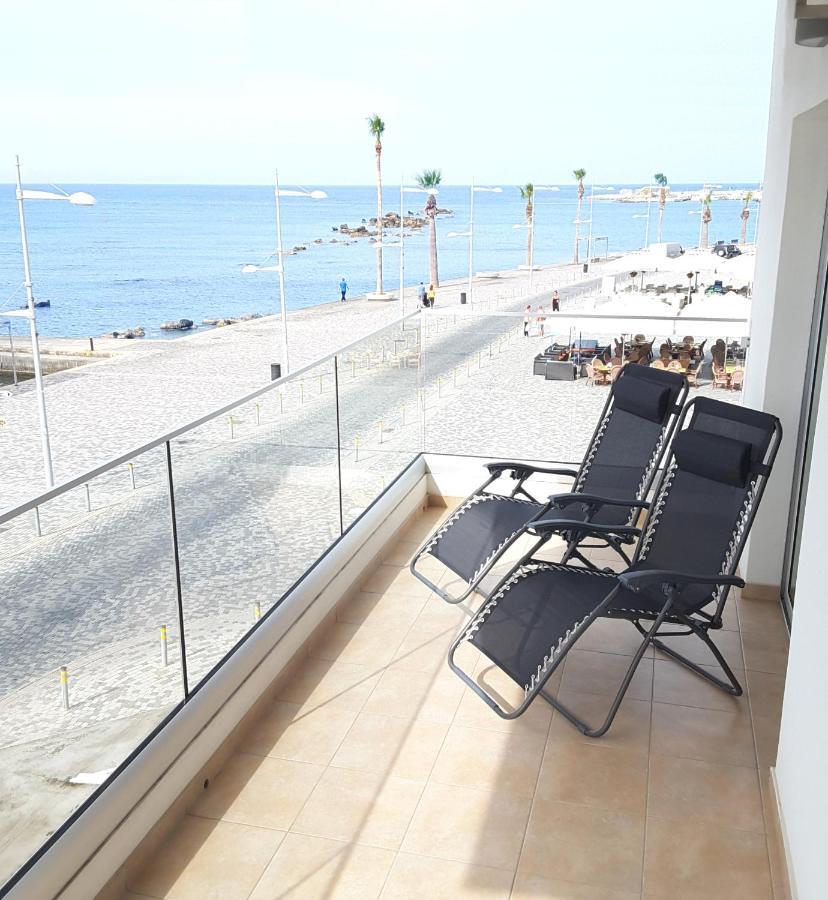 Lighthouse By The Sea Lovely 2Bdr Apartment Paphos Eksteriør billede